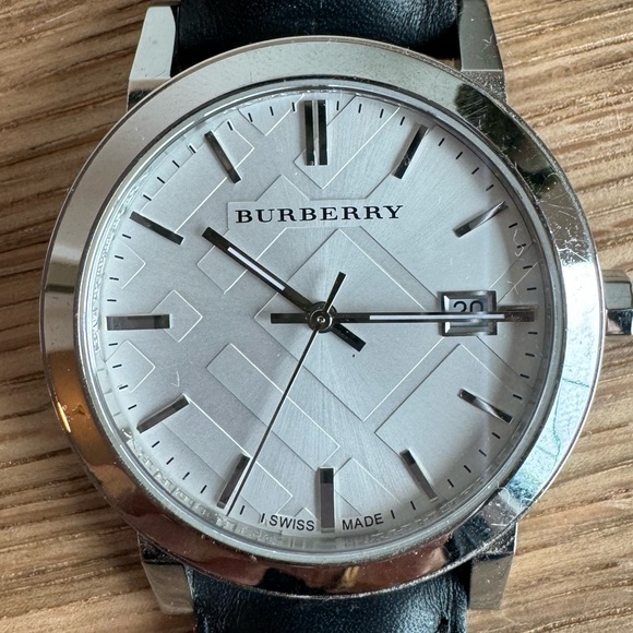 Burberry The City Silver Dial Black Leather Strap Watch - Picture 5 of 8